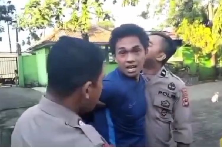 Kronologi Eks Pemain PSM Makassar Ditangkap Polisi: Tak Terima saat Mabuk-Tusuk Leher Sekuriti Karaoke