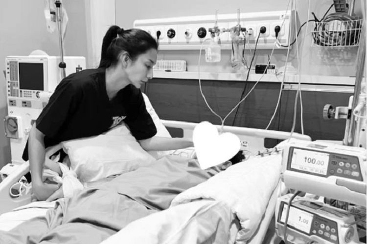 Ibunda Tyas Mirasih Meninggal Dunia Usai Jalani Perawatan Intensif di Rumah Sakit