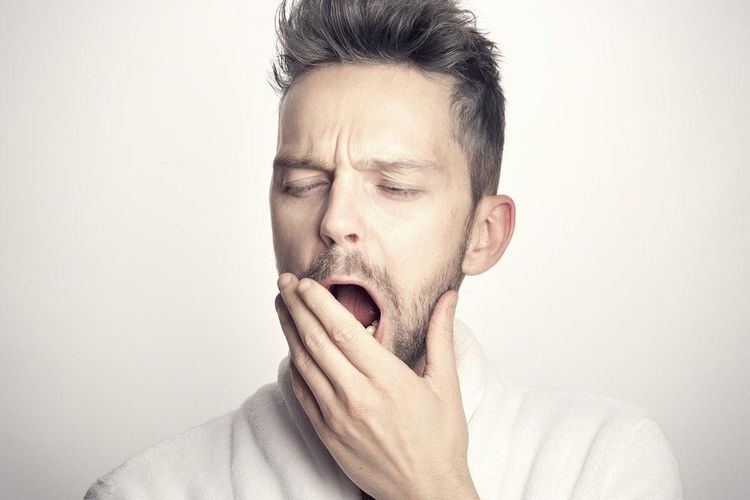 Inilah 3 Alasan Menguap Bisa Menular, Salah Satunya Disebabkan Rasa Empati, Benarkah?