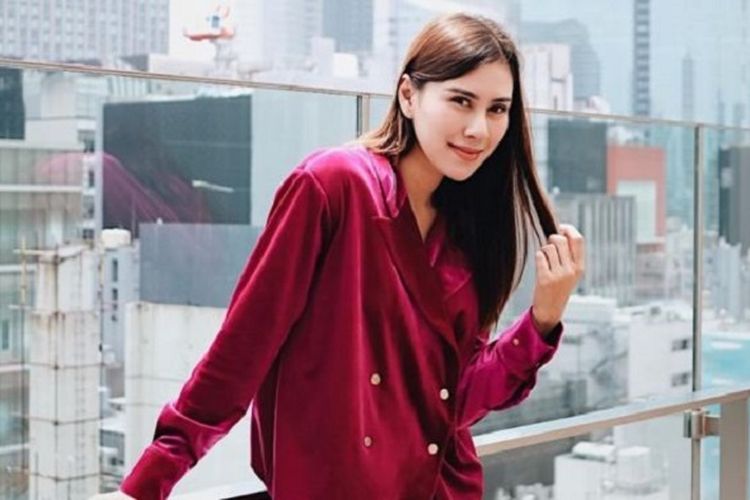 Syahnaz Sadiqah di Duga Selingkuh dengan Rendy Kjaernett, Inilah Hukum Istri yang Selingkuh