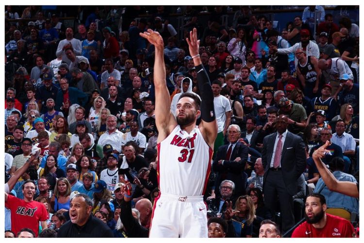 Update NBA: Sempat Kalah di Game Pertama, Miami Heat Membalas dengan Skor Tipis 108-111