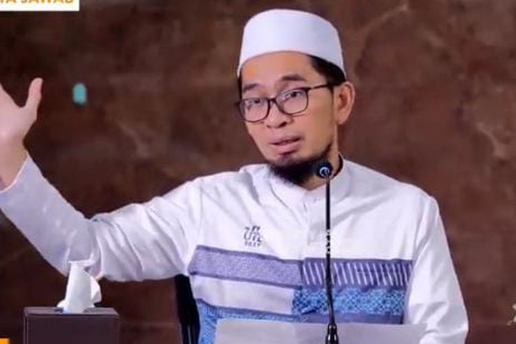 Dosa Satu Tahun Kemarin Terhapus dan Dosa Tahun Depan? Keistimewaan Puasa Idul Adha dari Ustadz Adi Hidayat