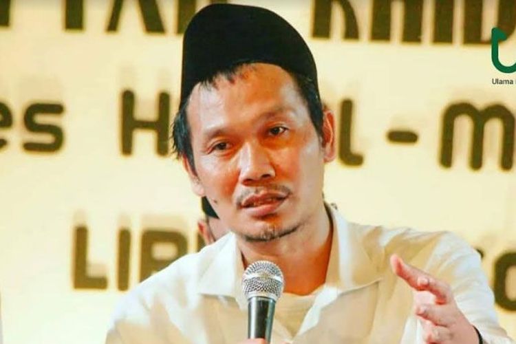 Sikap Santri Tak Boleh Sembarangan saat Mengunjungi Para Kyai, Gus Baha Jelaskan Etika yang Wajib Dipahami