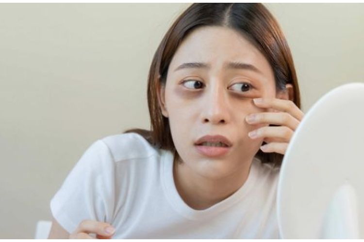 Cara Hilangkan Mata Panda dan Kencangkan Kulit dalam Semalam, Minyak Zaitun Solusinya!