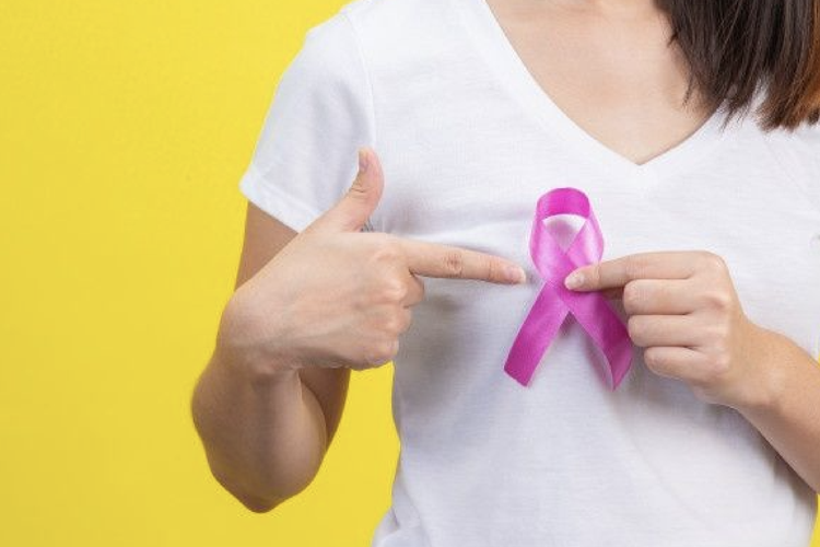 Bisa Memperbesar Payudara? Berikut 7 Manfaat Tidak Menggunakan Bra Menurut Penelitian