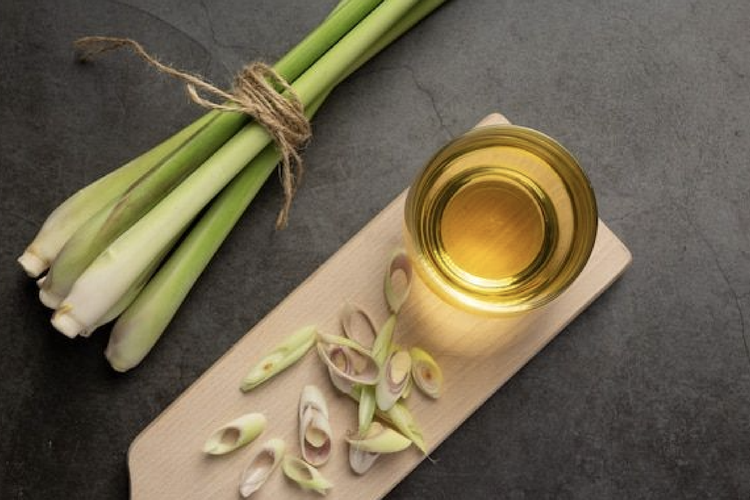 Ajaib! Cukup Pakai 1 Batang Serai Wajah Bisa Glowing Tanpa Flek Hitam dan Kerutan