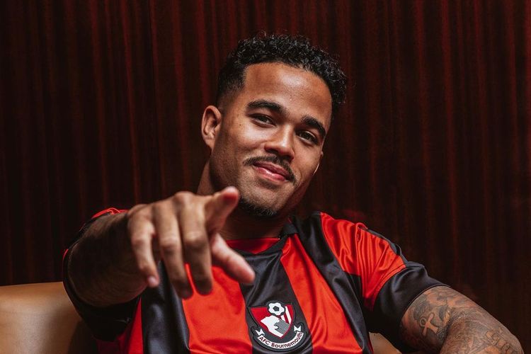 Resmi Ditendang AS Roma, Justin Kluivert Akhirnya Wujudkan Mimpi Tampil di Liga Inggris