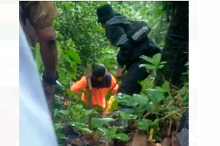 Kupas Fakta Kasus Pembunuhan Driver Taksi Online Yang Jasadnya Ditemukan di Lumajang