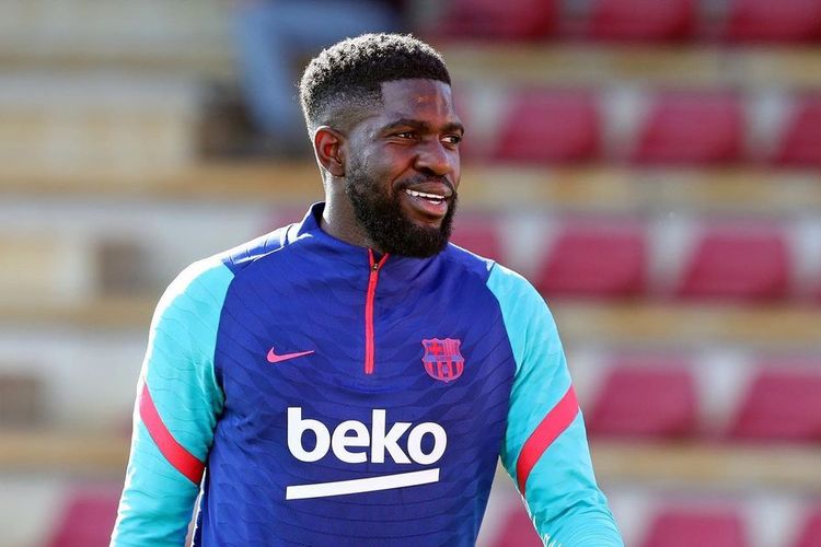 Kurangnya Minat dari Eropa, Bintang FC Barcelona Samuel Umtiti Siap Susul Benzema dan Ronaldo ke Liga Arab