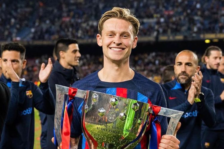 Siapkan Dana Sebesar Rp. 1,7 Triliun, Bayern Munchen Siap Boyong Bintang FC Barcelona Frenkie de Jong