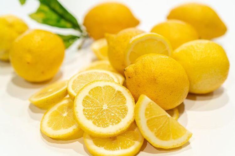Air Perasan Lemon Bisa Cerahkan Siku dan Selangkangan, Begini Resep Rahasianya