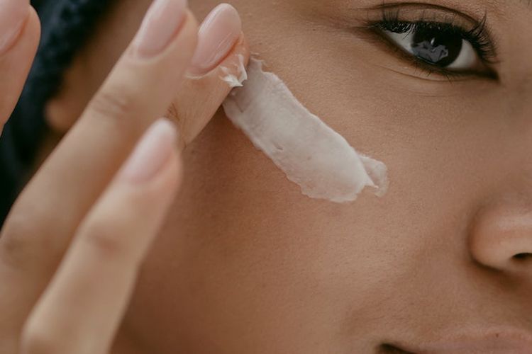 Kulit Glowing dalam Satu Menit, Ini Solusi Atasi Kulit Kusam dan Kerutan pada Wajah, Wajib Dicoba!