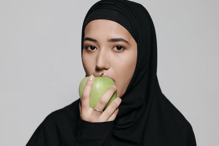 Cara Memutihkan Wajah dengan Racikan Skincare Alami, Cukup Siapkan Buah-buahan Ini