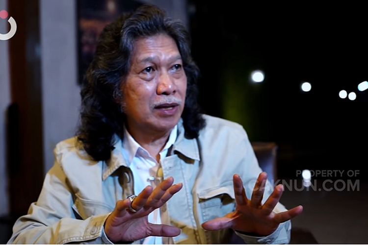 Cak Nun Alami Pendarahan Otak dan Dilarikan ke Rumah Sakit, Guntur Romli: Semoga Hanya Kelelahan Biasa