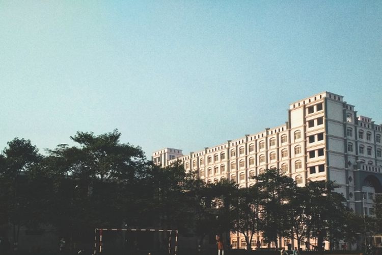 5 Universitas Terbaik di Makassar Sulawesi Selatan, Nomor 1 Cabang dari Fakultas Ekonomi UI?