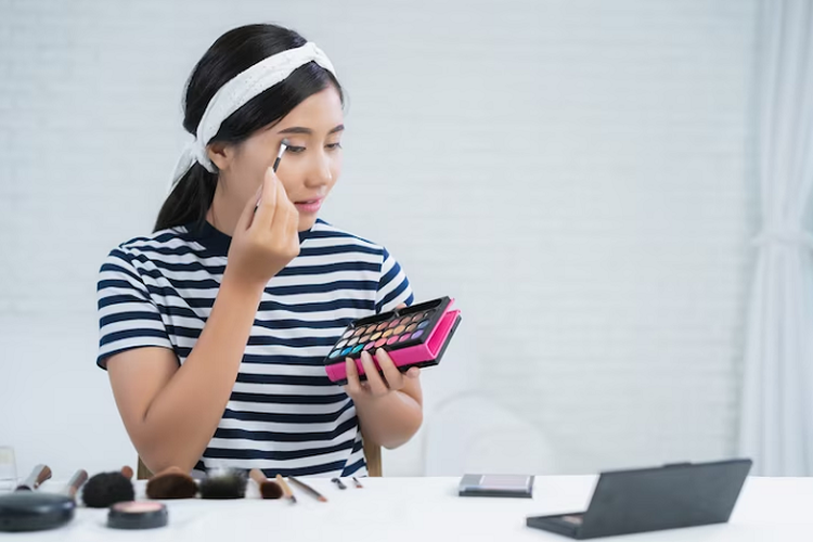 Meski Sudah 40 Tahun Wajah Tetap Terlihat Muda Seperti Gadis Hanya Gegara Rutin Mengonsumsi Bahan Ini