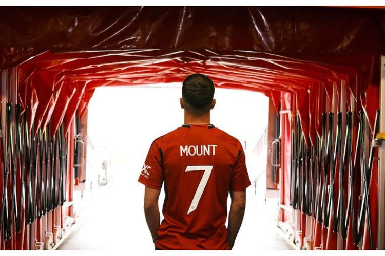 Mason Mount Banjir Kritikan Pada Debut Pertamanya di Manchester United, Lord Barukah?