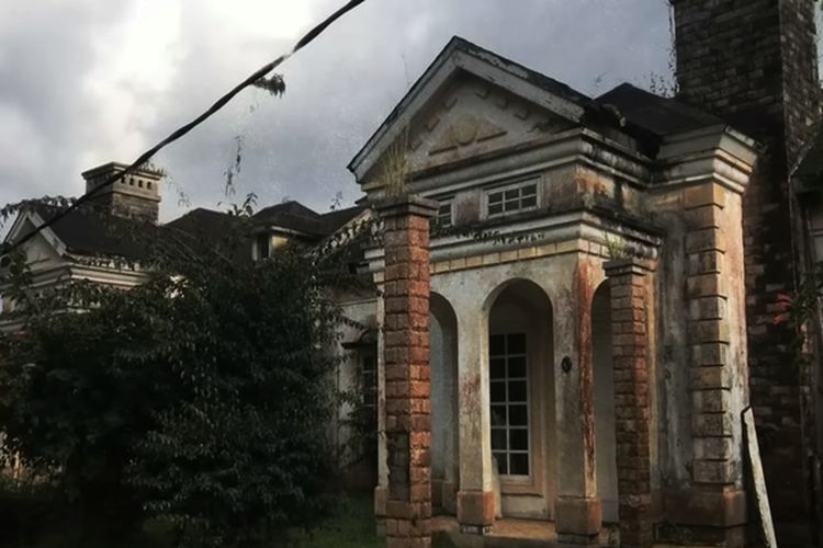 Kota Mati Di Jawa Barat?! Dulunya Kompleks Mewah, Kini Sepi dan Horor