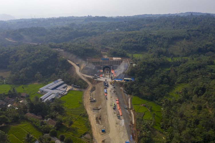 Terowongan Terpanjang se-Indonesia yang Ada di Jawa Barat Bakal Beroperasi Mulai 18 Agustus 2023