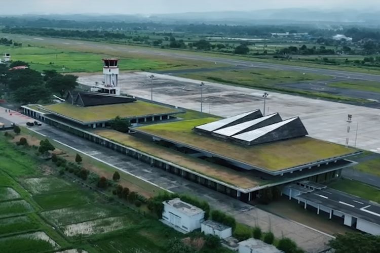 Terkecil di Sumatera Barat, 2 Bandara Ini Cuma Bisa Tampung 12 Penumpang dan Hanya Satu Maskapai yang Tersedia