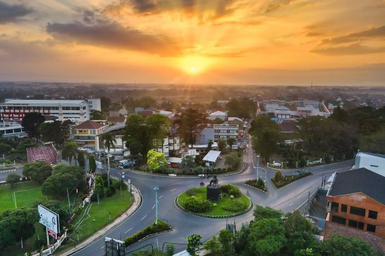 Berjarak 1,2 Kilometer dari Alun-alun Purwokerto, Ada Tugu Peninggalan Uni Soviet yang Menakjubkan