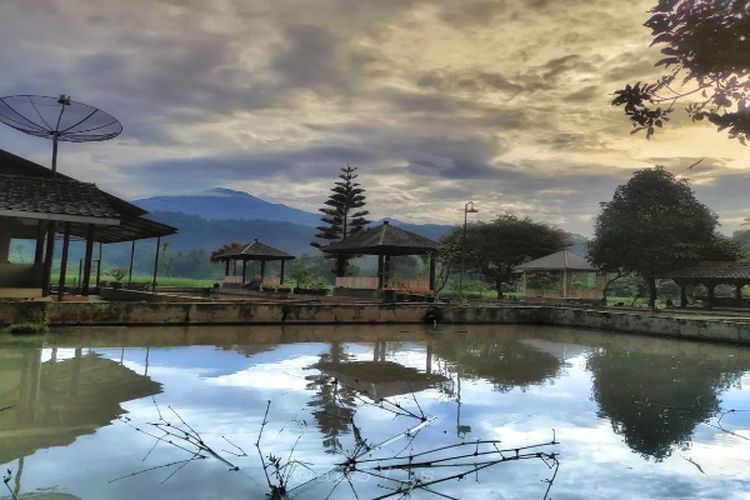 Bikin Merinding! Berada di Pedalaman Gunung, Desa Ini Punya Vibes Horor Setiap Waktu, Berani Uji Nyali Kesana?