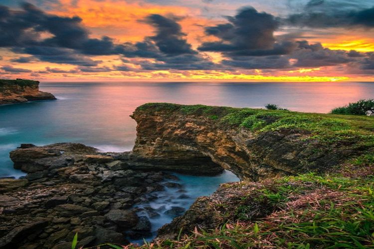 Gak Nyangka, Kampung di Tepi Laut Bitung Sulawesi Utara Ini Ternyata Punya Kebiasaan Unik, Apa Itu?