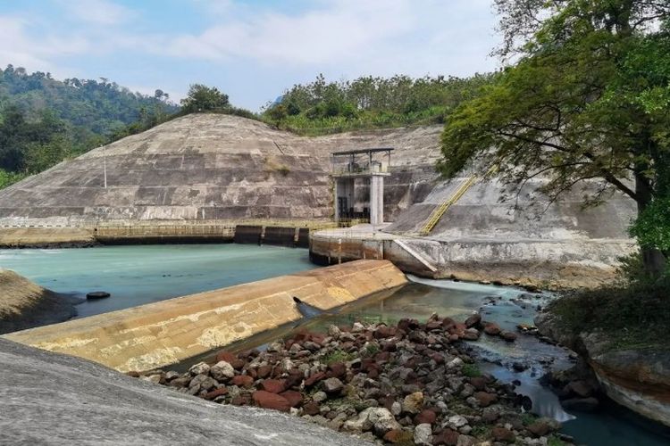 Miliki Luas 5.606 Ha, Bendungan di Jawa Barat Ini Mampu Tampung Air Sebesar 875 Juta Meter Kubik!