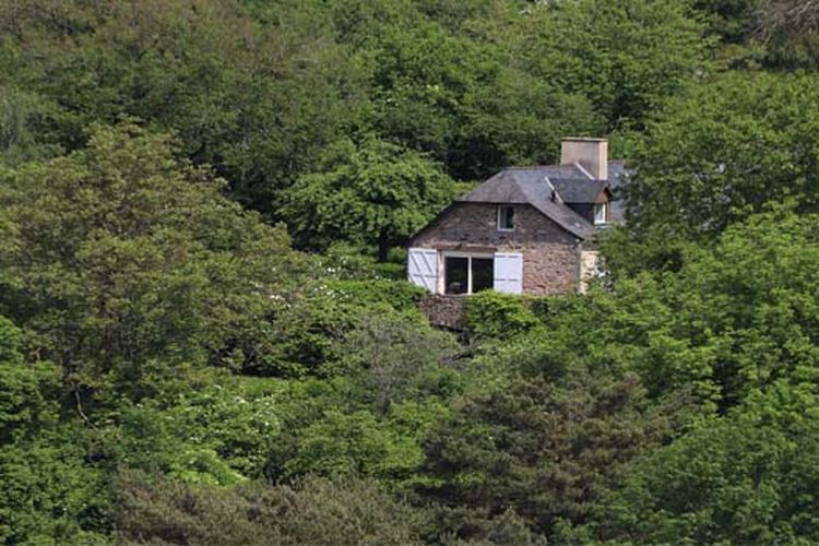 Waw! Memang Ada Kota Tersepi di Indonesia? Nih 3 Kota Yang Penduduknya Tidak Sepadan dengan Luasnya Wilayahnya