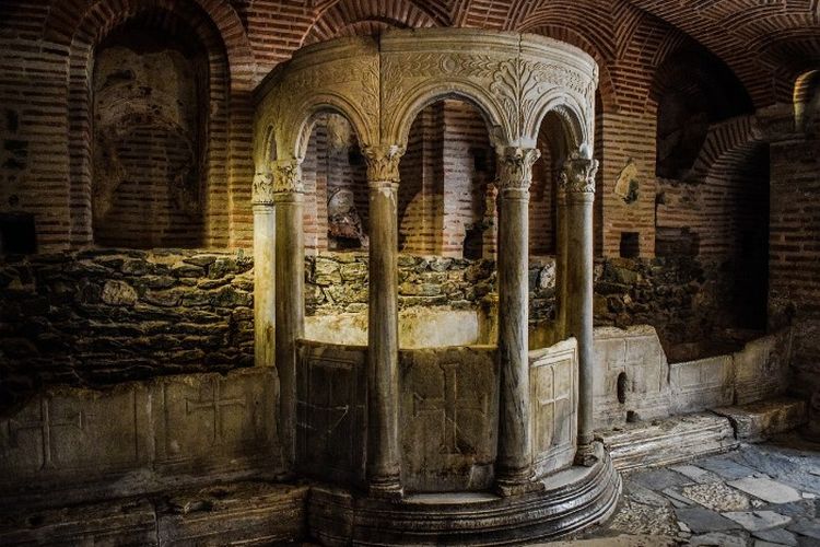 Gegerkan Jawa Timur! Istana Bawah Tanah Ini Ditemukan di Mojokerto Usai Gali Pekarangan Rumah