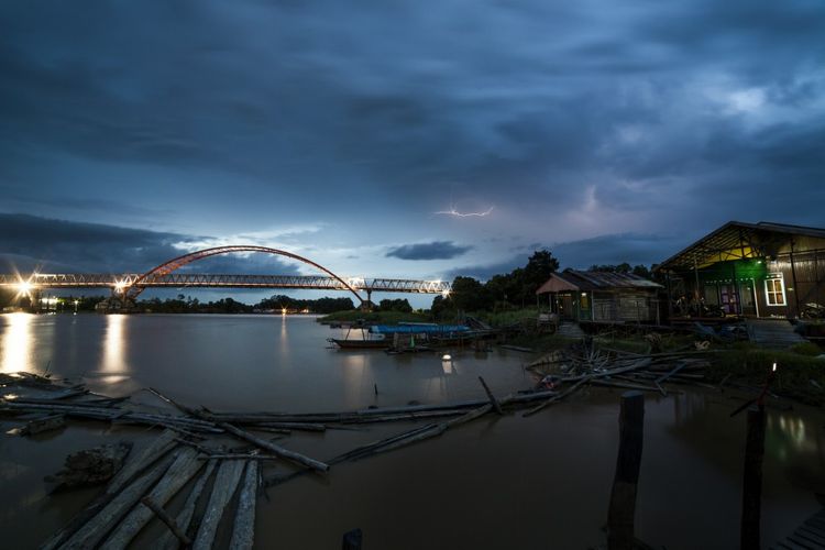 Siapkan Biaya 600 Miliar, Jembatan di Kalimantan Tengah Ini Akan Dibuat Makin Estetik dan Punya Air Mancur