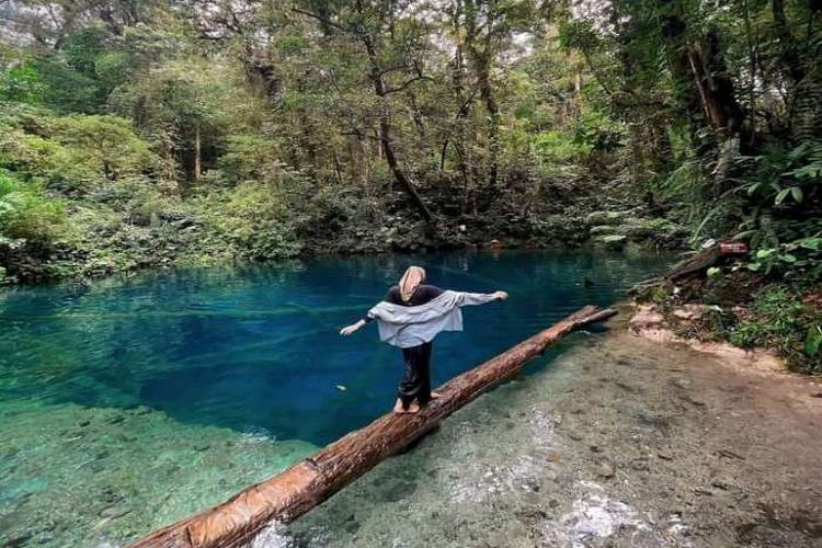 Danau di Jambi Ini Bak Kristal Mengkilau, Lokasinya Pelosok Tak Jarang Orang Tahu