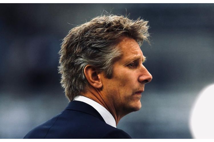 Legenda Manchester United Edwin van Der Sar Tiba-Tiba Dilarikan ke Rumah Sakit, Apa yang Sebenarnya Terjadi?