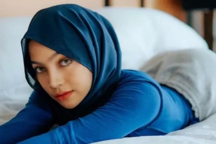 Konten Oklin Fia Dinilai Jatuhkan Martabat Muslimah, Begini Keutamaan Hijab yang Benar di Islam