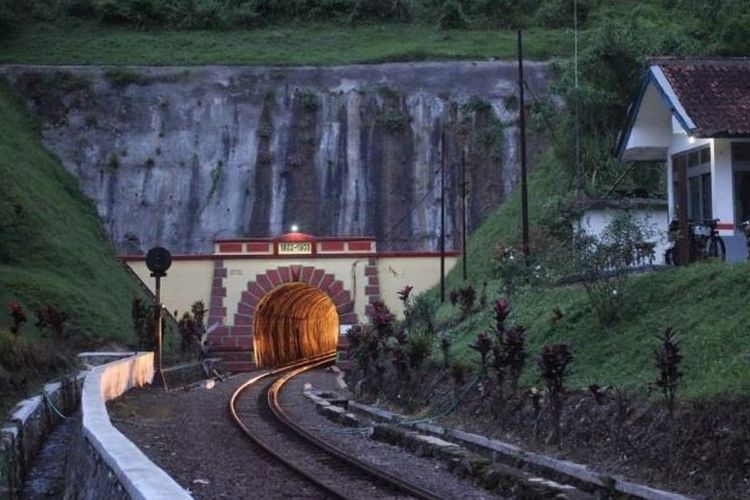 Panjangnya Mencapai 690 Meter, Terowongan di Jawa Timur Ini Menyimpan Sederet Fakta Mengejutkan