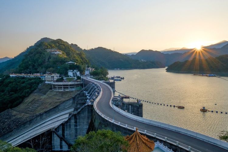 Unik! Muncul Pulau Baru di Tengah Bendungan Way Sekampung, Bakal Jadi Objek Wisata Terunik di Lampung?
