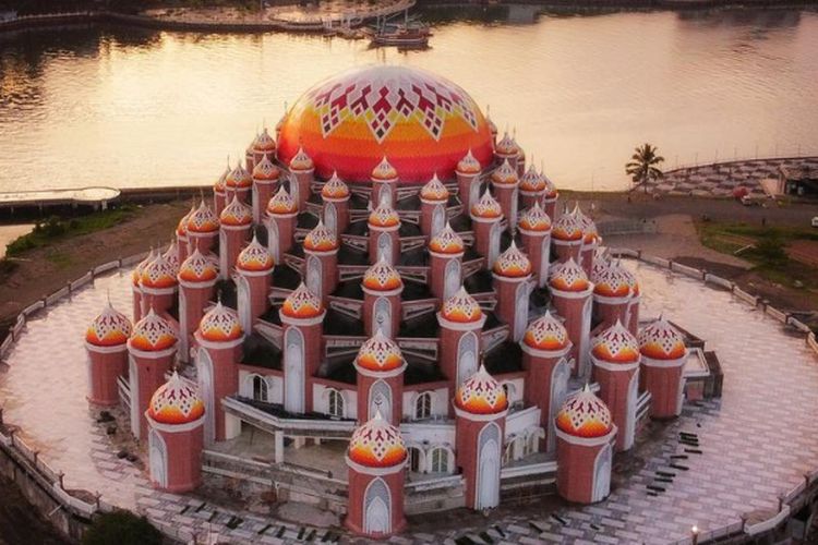 Mampu Tampung 10 Ribu Jamaah, Masjid Kubah 99 Asmaul Husna di Kota Makassar Ini Telan Dana Rp 68,5 Miliar