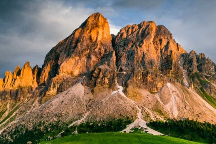 Jalur Pendakian Terpendek 63 KM, 5 Gunung Tertinggi di Jawa Timur Ini Bisa Bikin Kaki Pendaki Pegel
