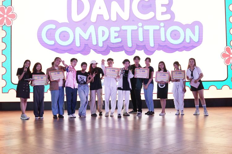 FESTIVIBES By KVIBES.ID Sukses digelar di Bali, Lebih dari 20.000 Komunitas K-Pop Turut Memeriahkan