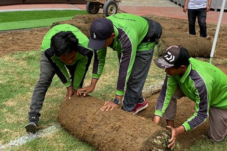 Menuju Gelaran Piala Dunia U-17, Jakpro Gerak Cepat Perbaiki Rumput JIS Sesuai Rekomendasi FIFA