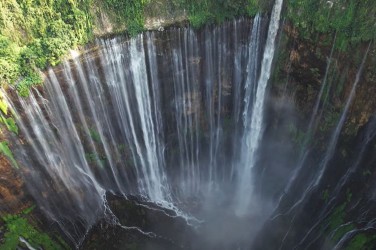 Cantik Bak Tirai Mengalir, Pesona Air Terjun di Lumajang Jawa Timur Ini Disebut Miniatur Niagara Falls