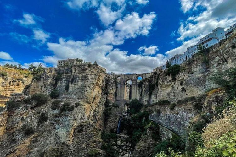 Dulunya Jadi Zona Pertahanan Tentara Jepang, Pulau di Sulawesi Selatan Seluas 300 Hektar Ini Punya Bunker Unik