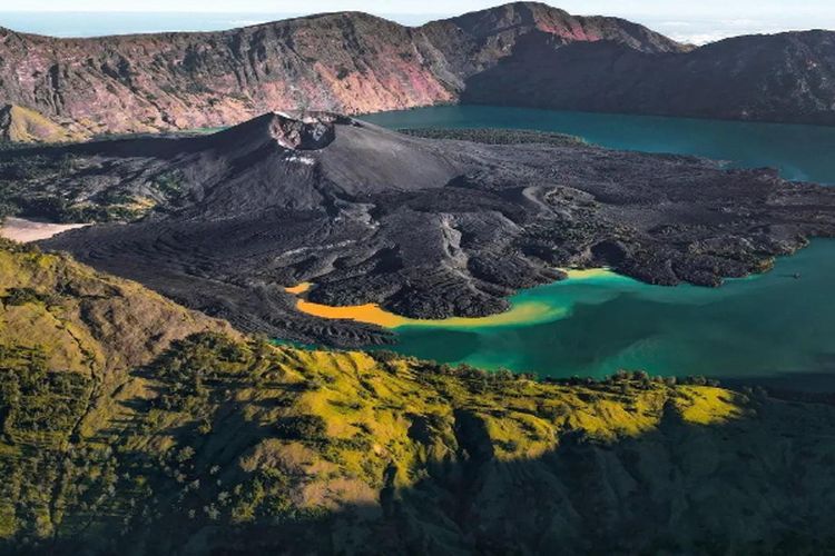 Tingginya Mencapai 3.500 Mdpl, Gunung Tertinggi di Sulawesi Selatan Ini Memiliki 7 Pos Peristirahatan