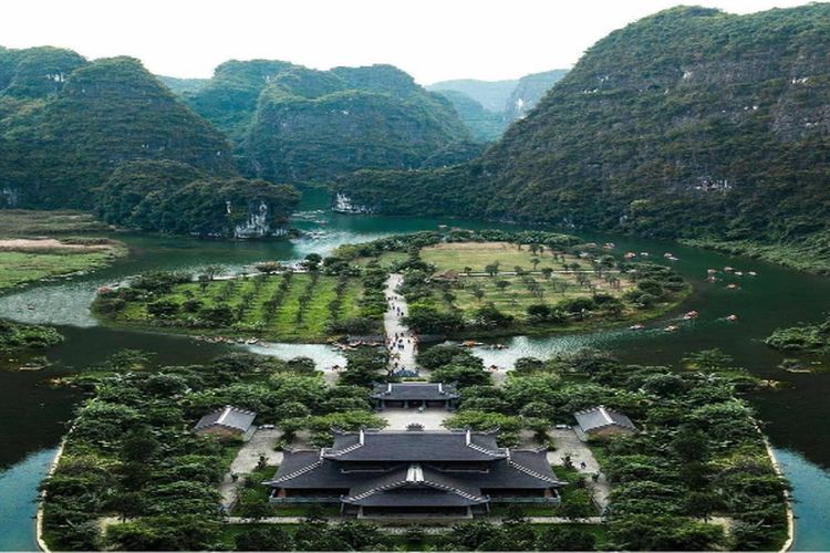 Fenomena Tak Biasa, Gunung Kutukan di Sulawesi Selatan Ini Memiliki Bentuk Unik dan Menarik Seperti…