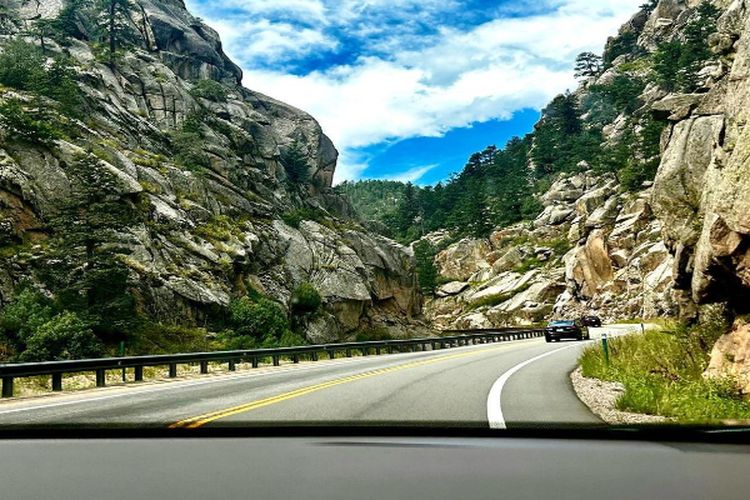 Peras Rp 585 Miliar, Infrastruktur Pembangunan Jalan di  Kalimantan Timur Ditinggalkan Hingga Mangkrak