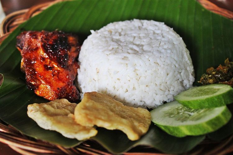 Jadi Incaran Wisatawan, Inilah 5 Tempat Kuliner di Kota Metro Lampung yang Murah dan Menggugah Selera