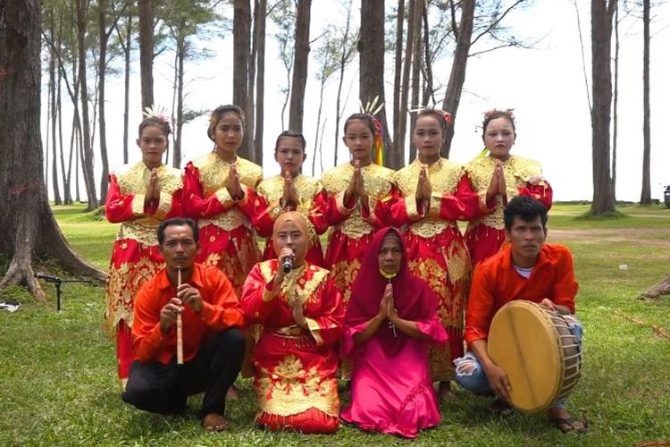 Pesona Pakaian Adat Bengkulu, Jadi Salah Satu Pemenang Busana Terbaik di Hari Kemerdekaan Indonesia ke – 78