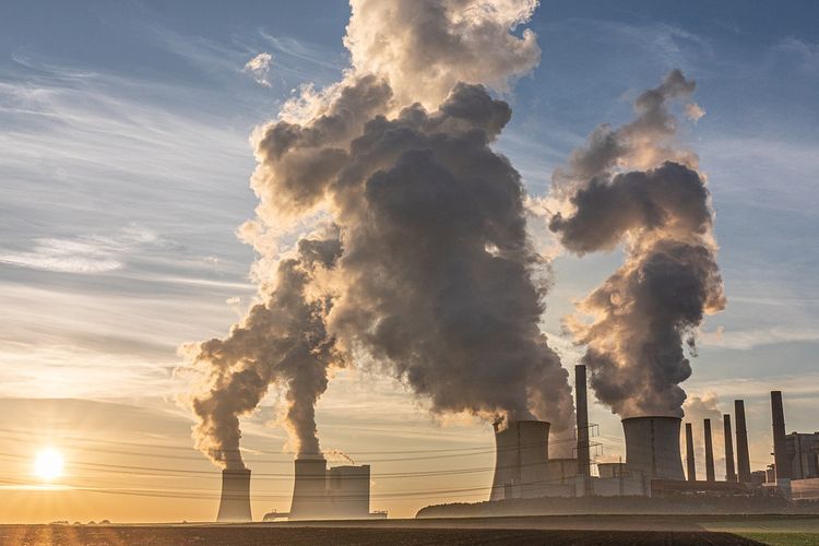 Dikambing Hitamkan, PLTU Ternyata Biang Kerok Polusi Udara di Indonesia, Benarkah Demikian?