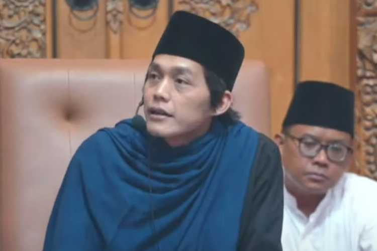 Hutang Lunas, Rezeki Mengalir Deras, Gus Iqdam Bagikan Amalan Pelancar Rezeki: Sanadnya dari Waliyullah