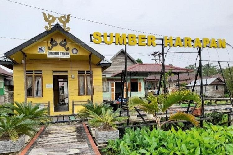 3 Fakta Menarik Kabupaten Sambas, Kalimantan Barat yang Juga Terkenal Sebagai Produsen Kain Tenun Songket